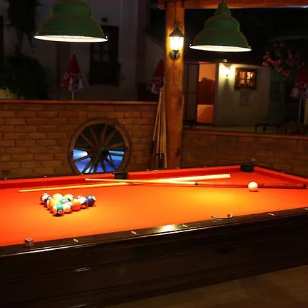 Flying Dutchman Hotel 3*